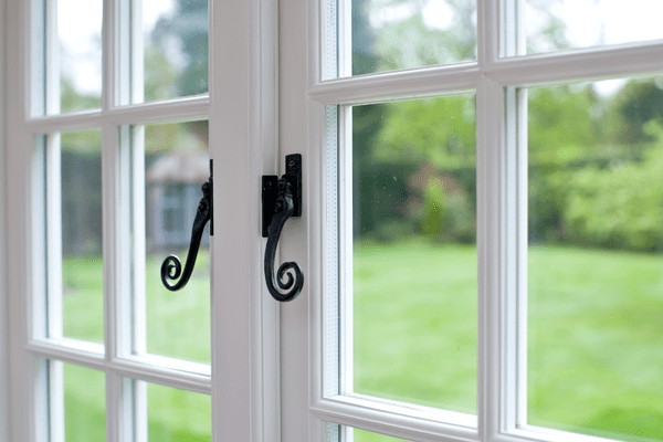 معرفی و بررسی انواع پنجره مورد استفاده در ساختمان‌