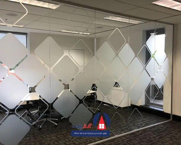 کاربرد شیشه سندبلاست