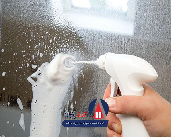 از بین بردن بخار شیشه دوجداره